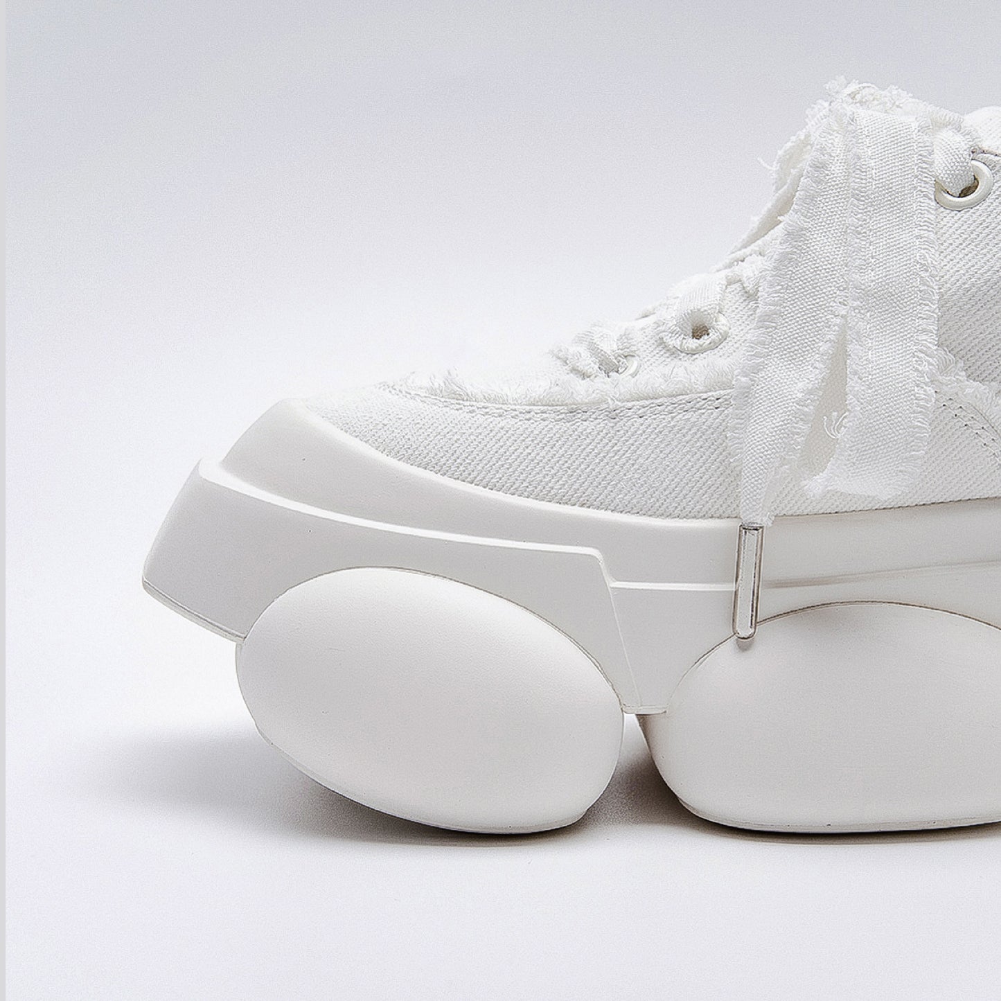 POP RAW SNEAKER