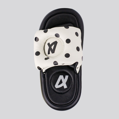 PILLOW POLKA SANDAL